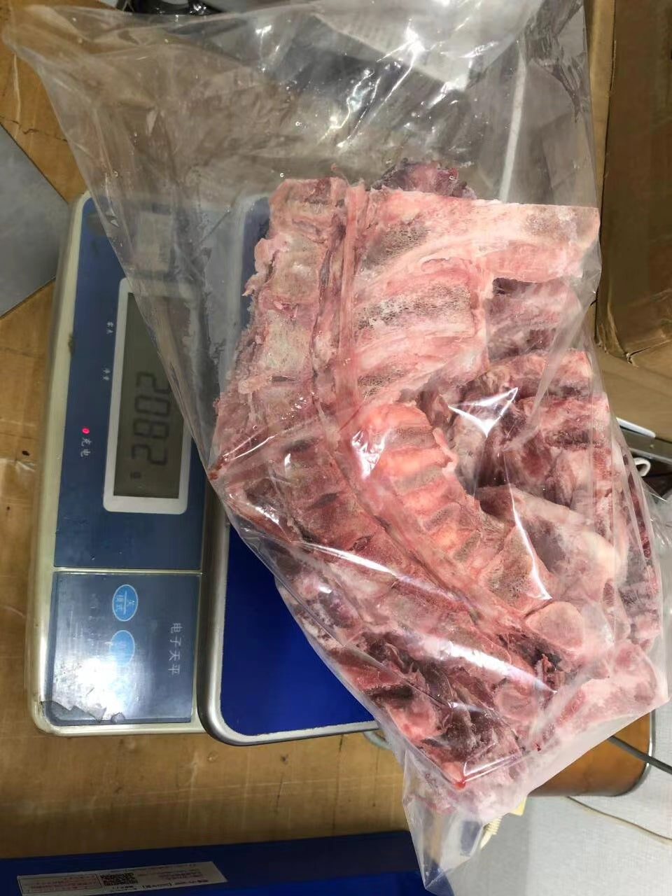猪肩骨 2kg± 50g 冷冻品 猪脊骨