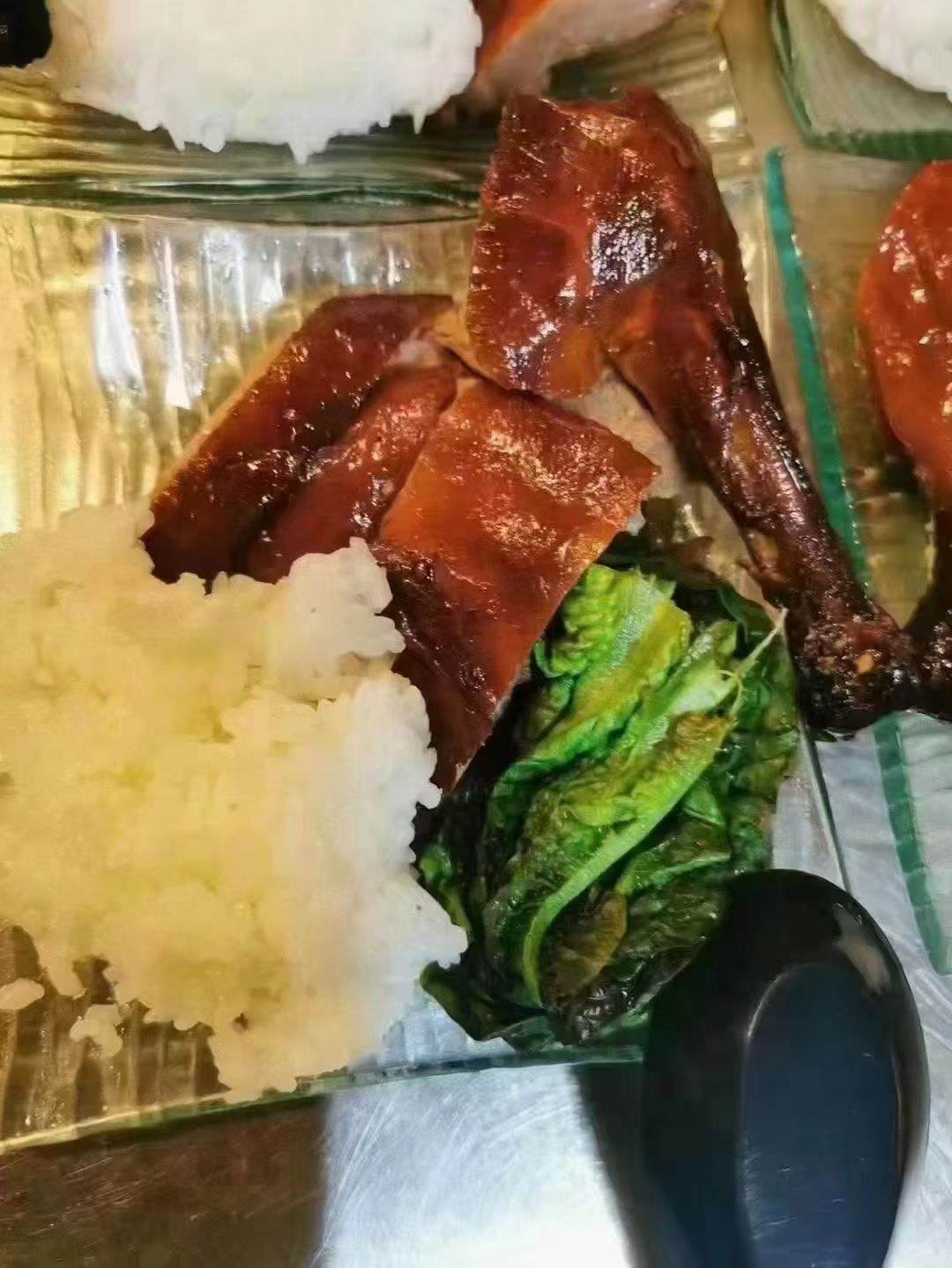 予約 每周五现烤北京烤鴨組合套餐（1只烤鴨+1份烤鴨醤+20張鴨餅）+ 広式焼鴨 冷蔵发货口感最佳 送料無料（北海道、沖縄を除く）日本国内加工现做非真空