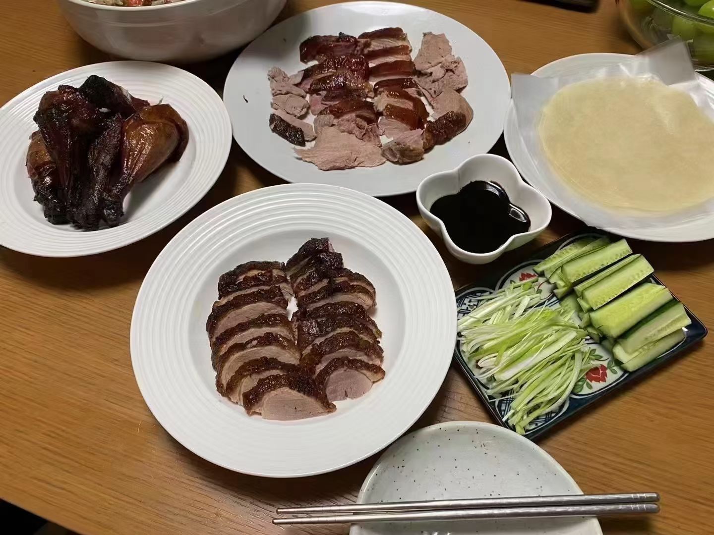 予約 每周五现烤北京烤鴨組合套餐（1只烤鴨+1份烤鴨醤+20張鴨餅）+ 広式焼鴨 冷蔵发货口感最佳 送料無料（北海道、沖縄を除く）日本国内加工现做非真空