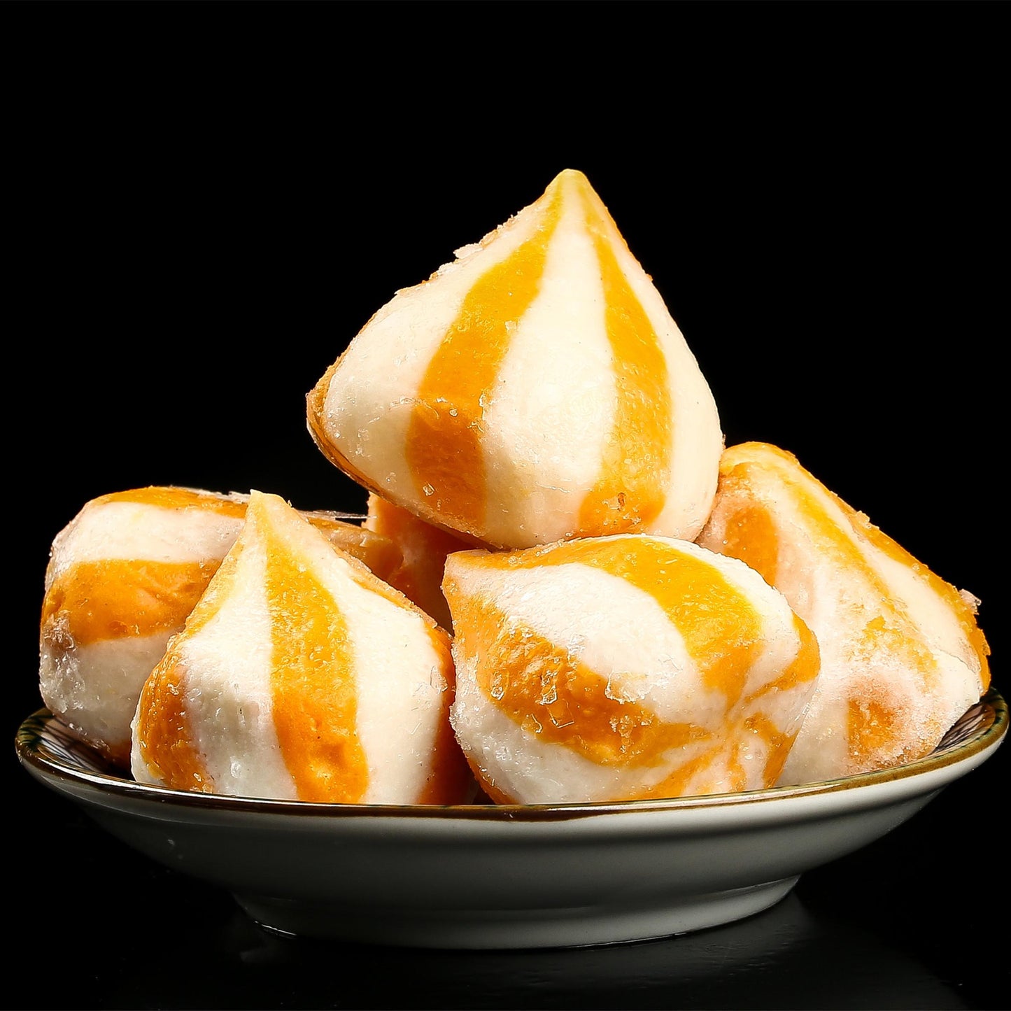 鱼籽包700g  魚卵入り魚肉団子30个左右　冷凍品