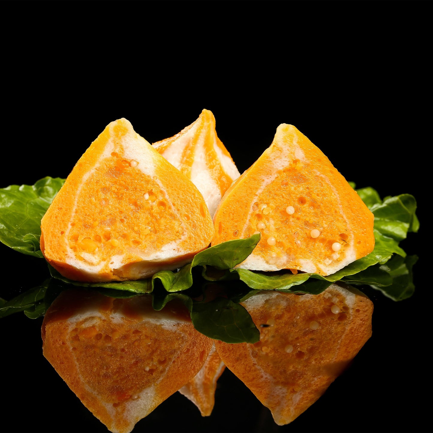 鱼籽包700g  魚卵入り魚肉団子30个左右　冷凍品